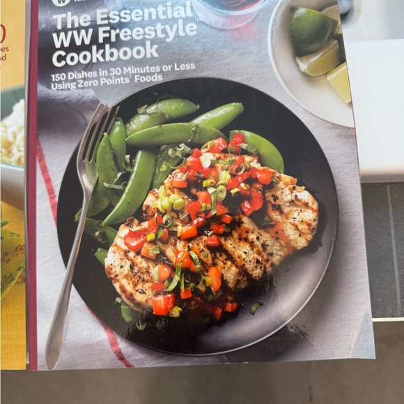Weight Watchers Cookbooks X2 - Picture 3 of 5